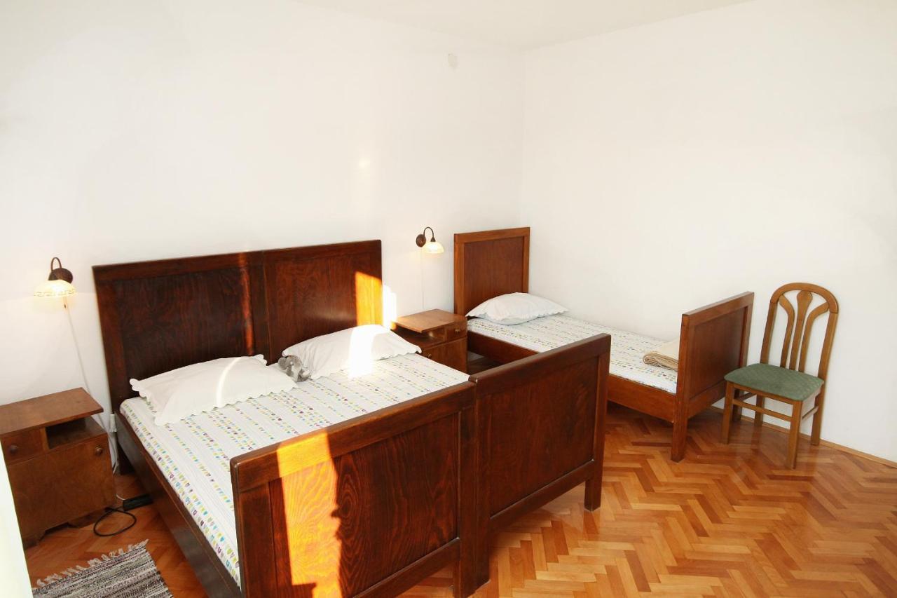 Apartments By The Sea Kastel Stari, Kastela - 6059 외부 사진